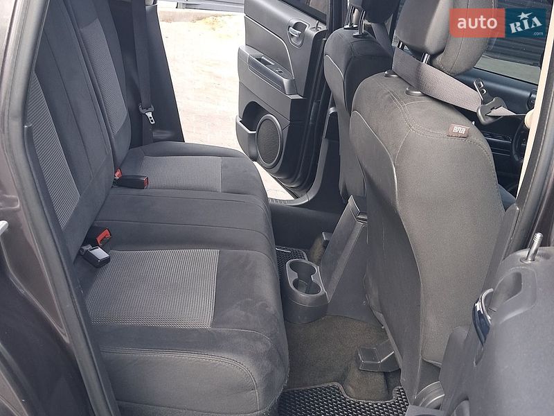 Внедорожник / Кроссовер Jeep Compass 2015 в Житомире