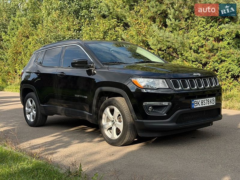 Позашляховик / Кросовер Jeep Compass 2017 в Рівному