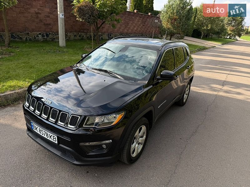 Позашляховик / Кросовер Jeep Compass 2017 в Рівному