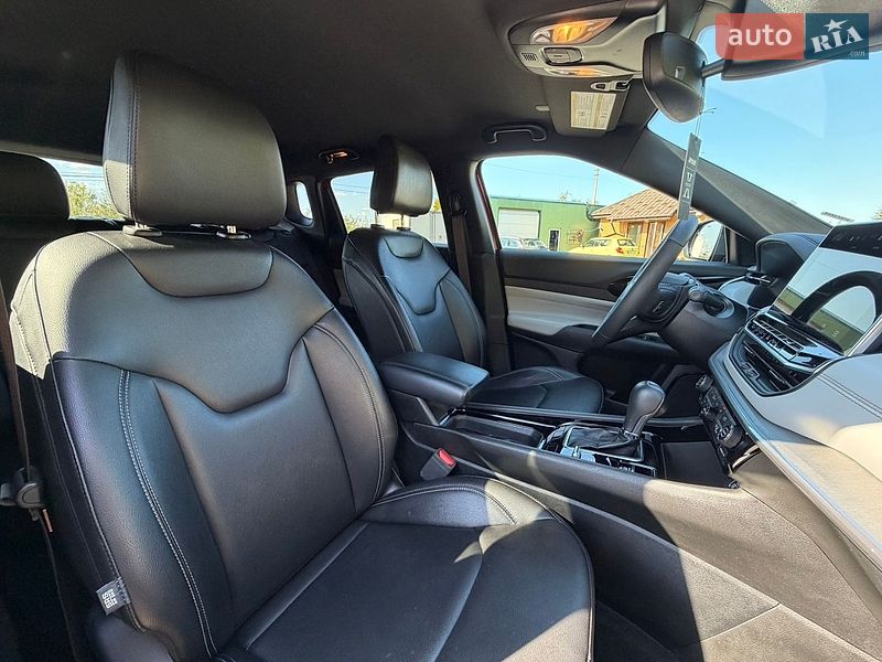 Позашляховик / Кросовер Jeep Compass 2024 в Стрию