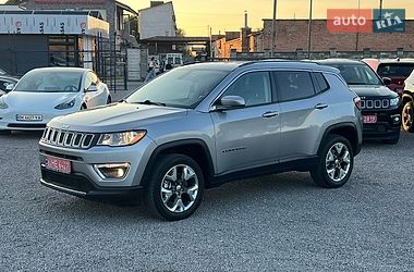 Позашляховик / Кросовер Jeep Compass 2020 в Рівному