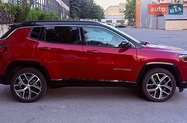 Внедорожник / Кроссовер Jeep Compass 2024 в Киеве