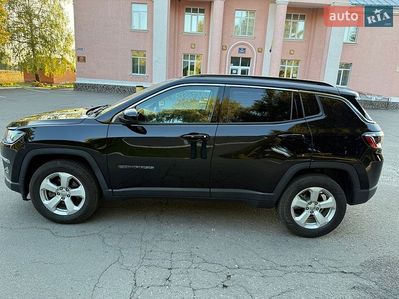 Позашляховик / Кросовер Jeep Compass 2020 в Ромнах