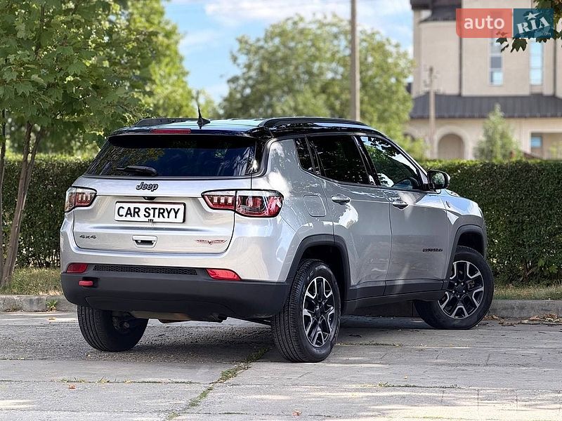 Внедорожник / Кроссовер Jeep Compass 2019 в Стрые
