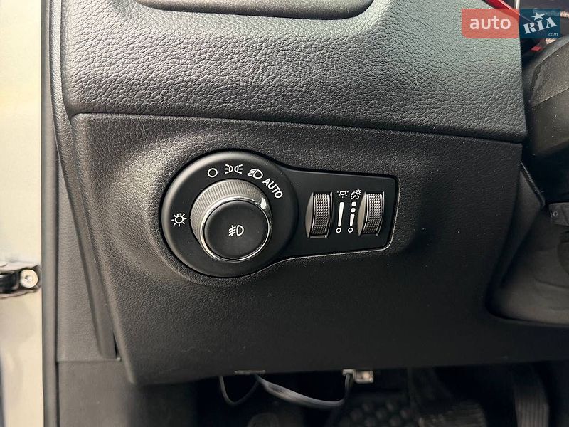 Внедорожник / Кроссовер Jeep Compass 2019 в Стрые