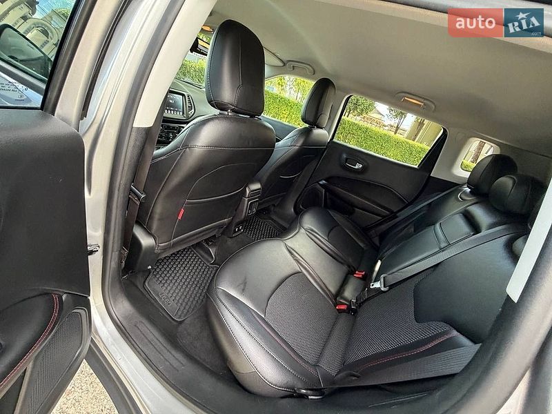 Внедорожник / Кроссовер Jeep Compass 2019 в Стрые