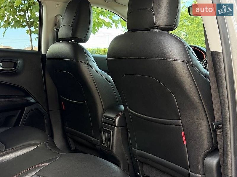 Внедорожник / Кроссовер Jeep Compass 2019 в Стрые
