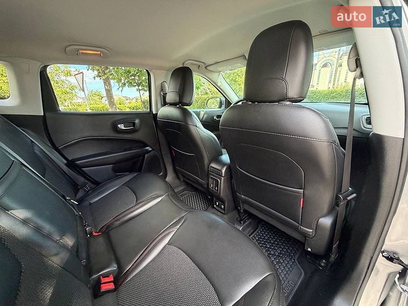 Внедорожник / Кроссовер Jeep Compass 2019 в Стрые