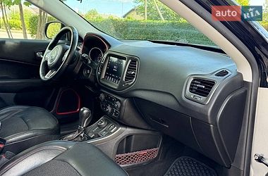 Внедорожник / Кроссовер Jeep Compass 2019 в Стрые