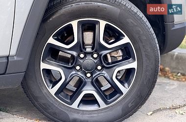 Внедорожник / Кроссовер Jeep Compass 2019 в Стрые