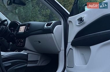 Позашляховик / Кросовер Jeep Compass 2021 в Рівному