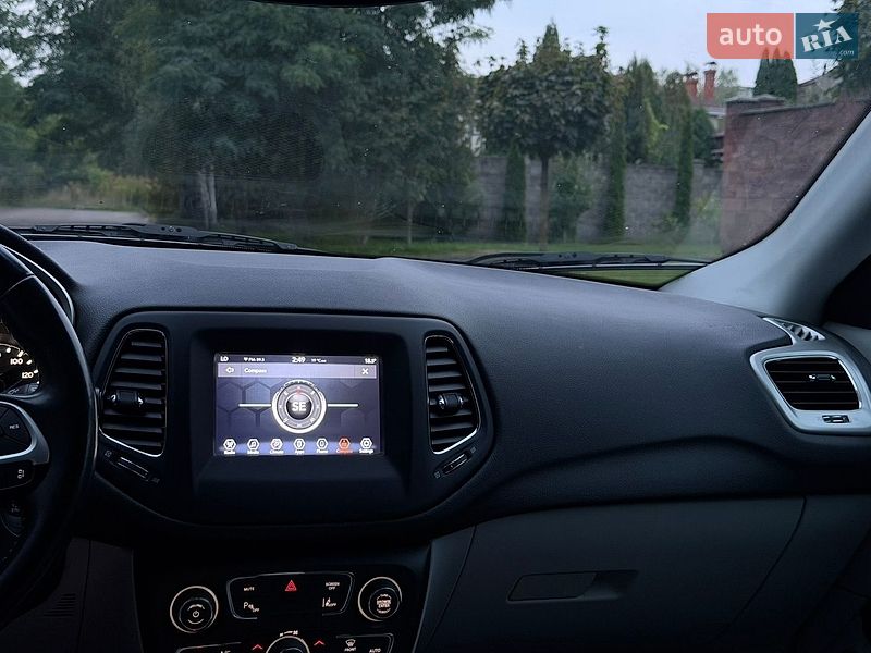Позашляховик / Кросовер Jeep Compass 2021 в Рівному