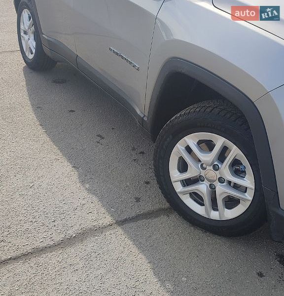 Внедорожник / Кроссовер Jeep Compass 2018 в Тульчине