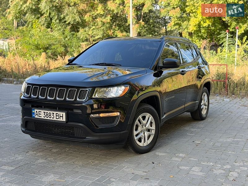Внедорожник / Кроссовер Jeep Compass 2017 в Днепре