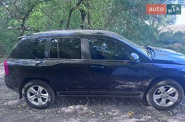 Внедорожник / Кроссовер Jeep Compass 2011 в Днепре