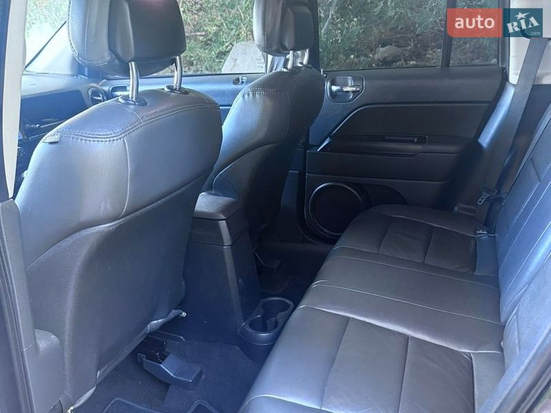 Внедорожник / Кроссовер Jeep Compass 2011 в Днепре