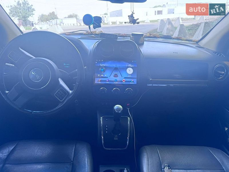 Внедорожник / Кроссовер Jeep Compass 2011 в Днепре