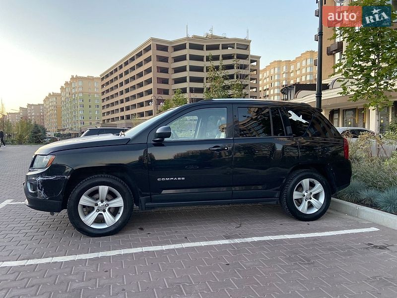 Внедорожник / Кроссовер Jeep Compass 2014 в Киеве фото 5 Внедорожник / Кроссовер Jeep Compass 2014 в Киеве