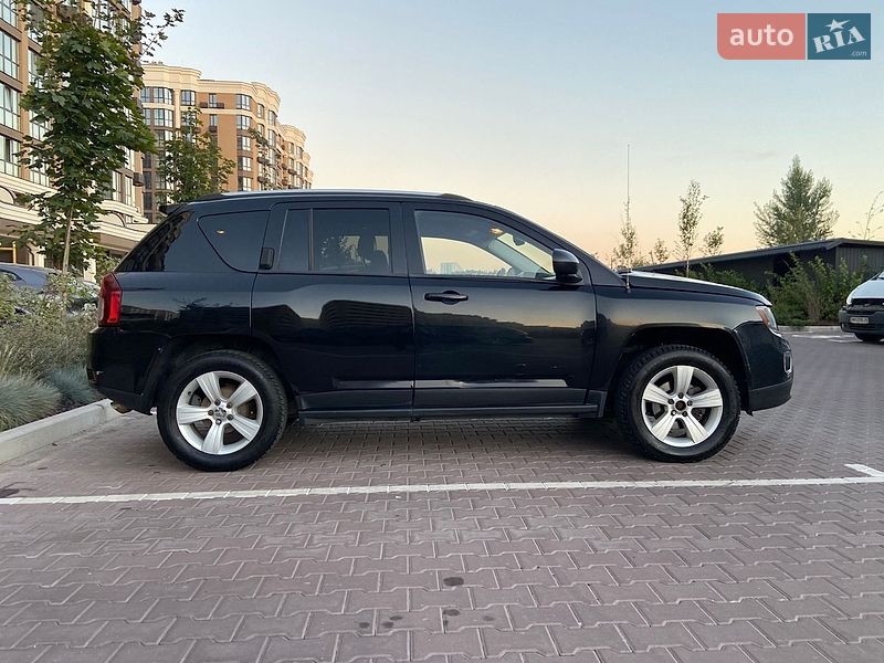 Внедорожник / Кроссовер Jeep Compass 2014 в Киеве фото 8 Внедорожник / Кроссовер Jeep Compass 2014 в Киеве