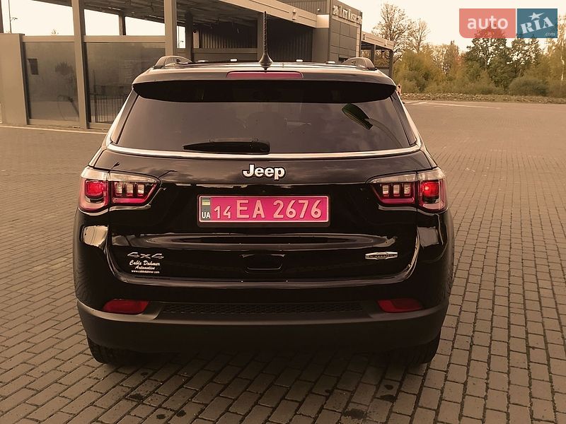 Позашляховик / Кросовер Jeep Compass 2023 в Вигоді