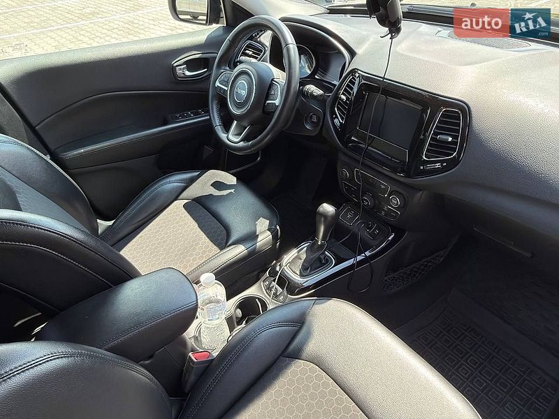 Внедорожник / Кроссовер Jeep Compass 2018 в Киеве