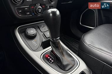 Внедорожник / Кроссовер Jeep Compass 2017 в Калуше