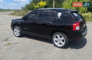 Внедорожник / Кроссовер Jeep Compass 2011 в Корсуне-Шевченковском