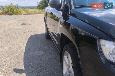 Внедорожник / Кроссовер Jeep Compass 2011 в Корсуне-Шевченковском