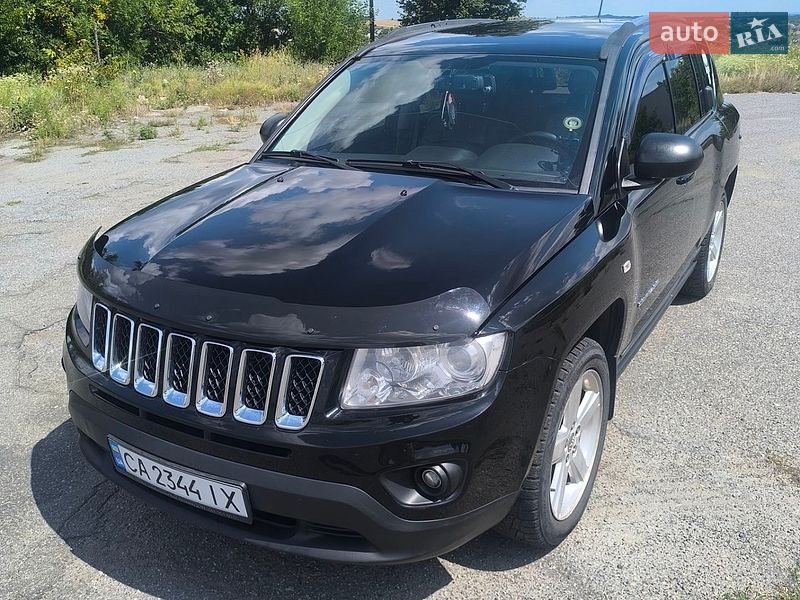 Внедорожник / Кроссовер Jeep Compass 2011 в Корсуне-Шевченковском