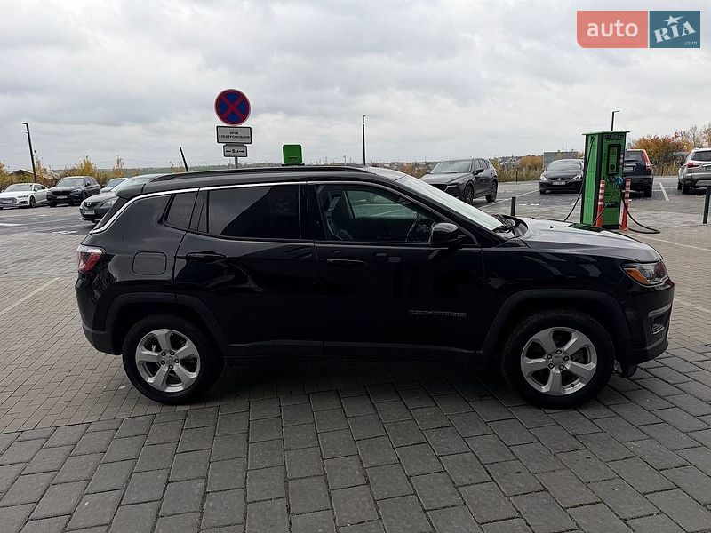 Внедорожник / Кроссовер Jeep Compass 2018 в Ровно