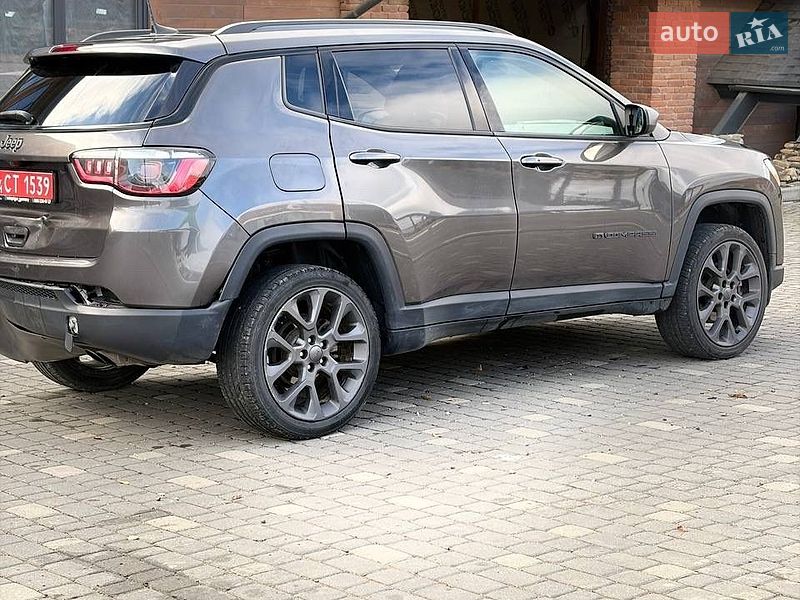 Внедорожник / Кроссовер Jeep Compass 2020 в Кутах