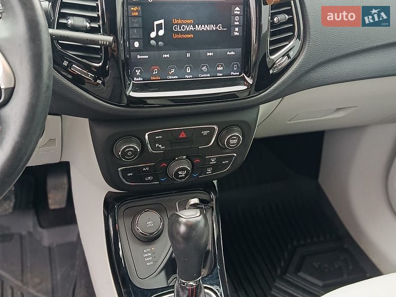Внедорожник / Кроссовер Jeep Compass 2017 в Мостиске