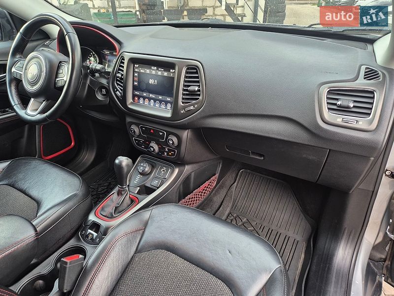 Внедорожник / Кроссовер Jeep Compass 2019 в Сумах