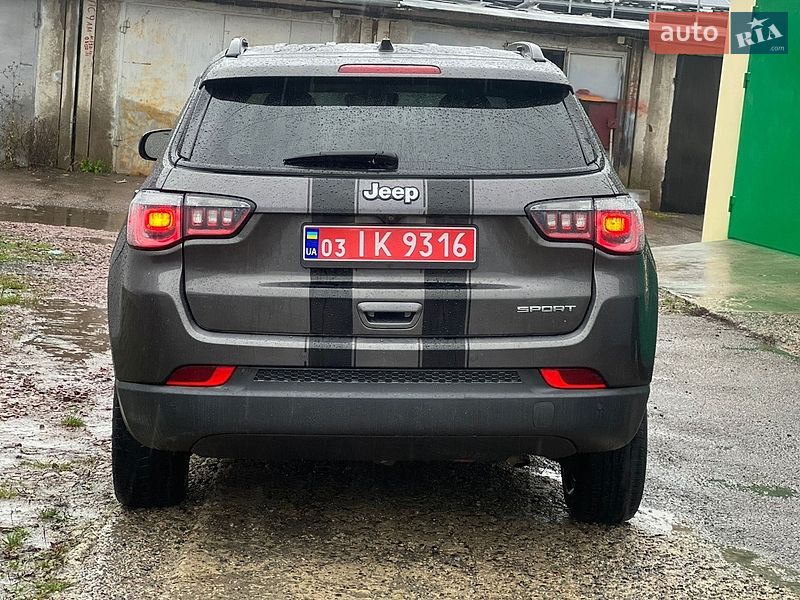Внедорожник / Кроссовер Jeep Compass 2018 в Киеве