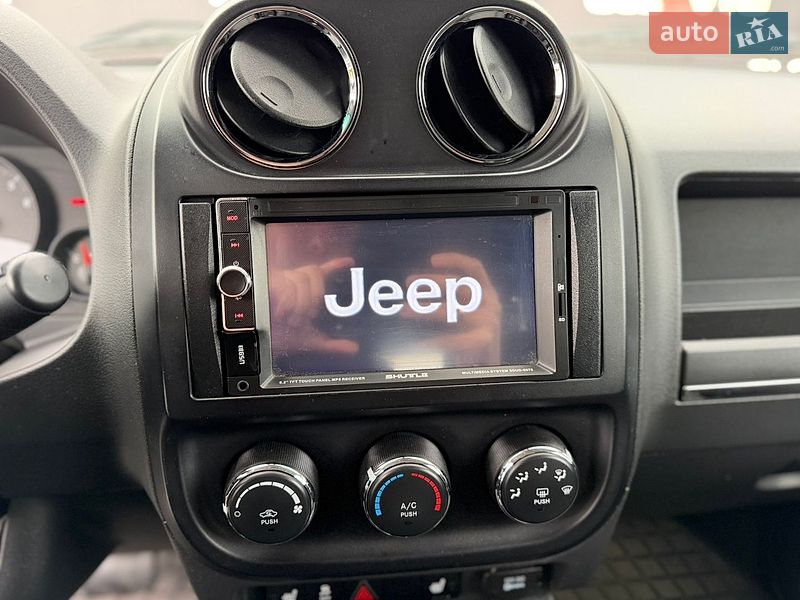 Внедорожник / Кроссовер Jeep Compass 2012 в Виннице