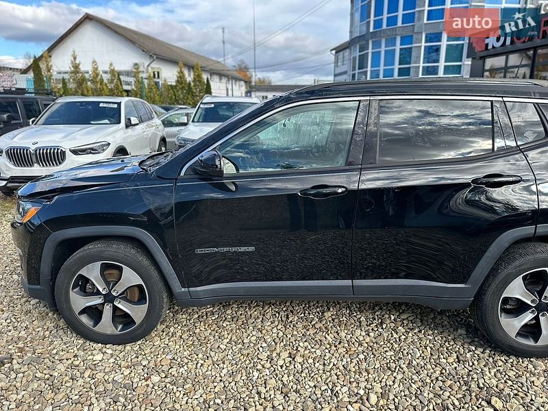 Позашляховик / Кросовер Jeep Compass 2017 в Стрию