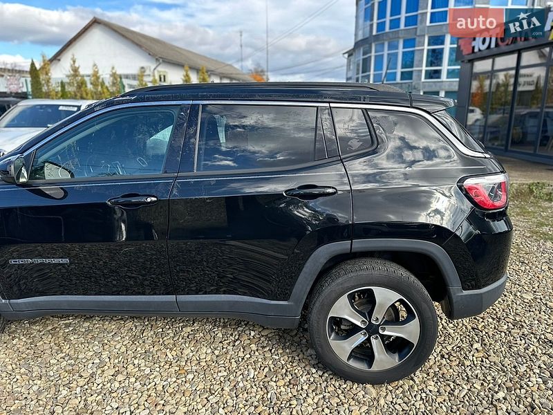 Позашляховик / Кросовер Jeep Compass 2017 в Стрию