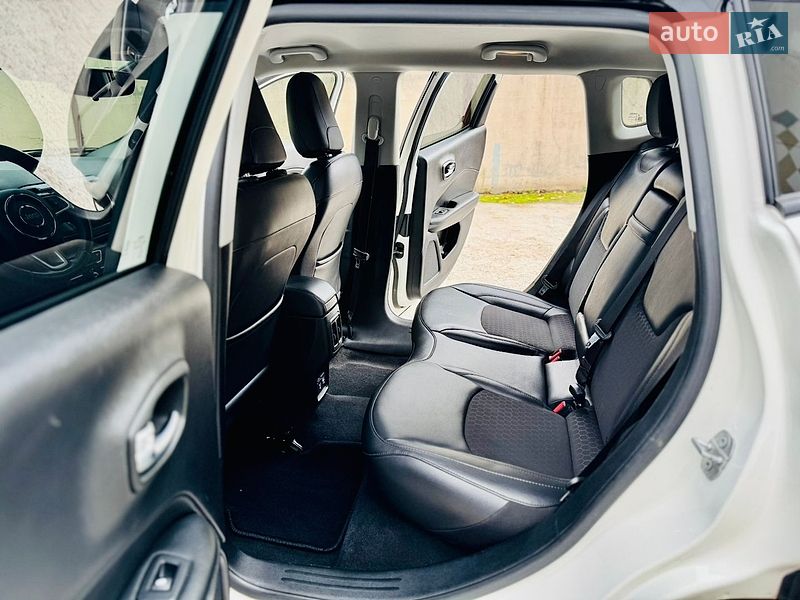 Позашляховик / Кросовер Jeep Compass 2019 в Ромнах
