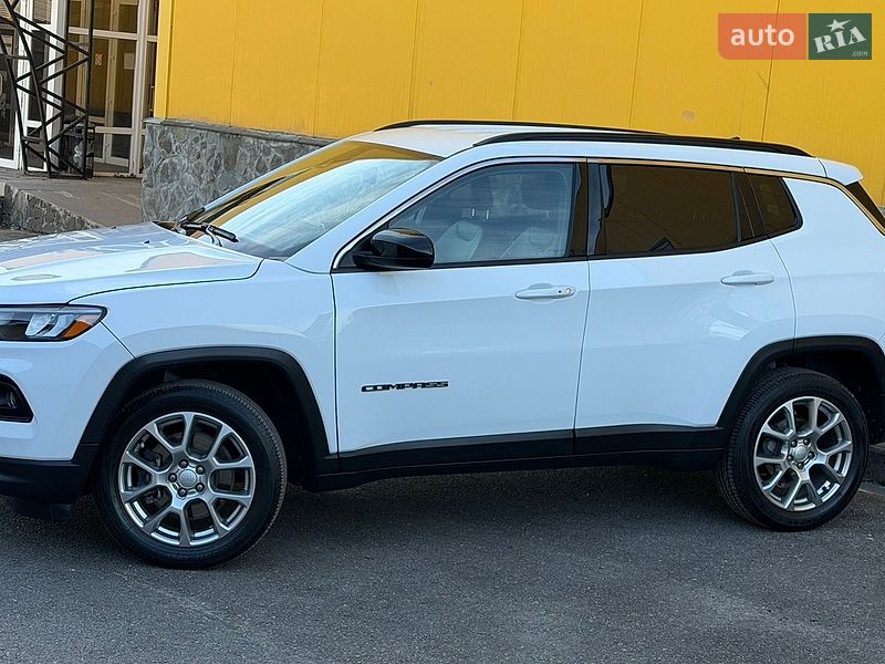Внедорожник / Кроссовер Jeep Compass 2024 в Дрогобыче