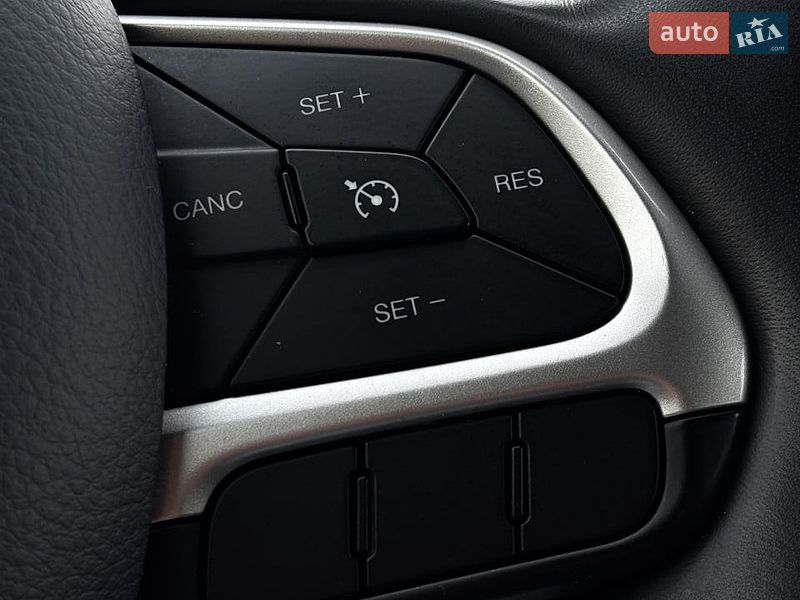 Внедорожник / Кроссовер Jeep Compass 2018 в Белогородке