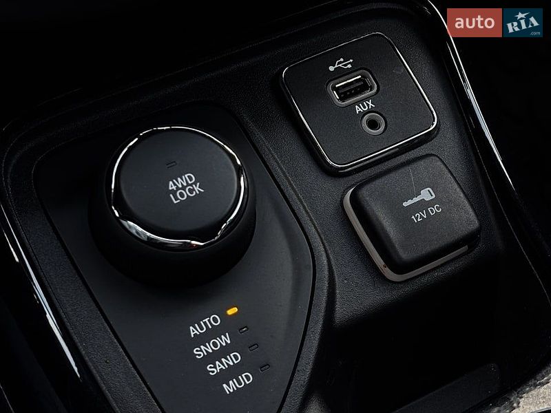 Внедорожник / Кроссовер Jeep Compass 2018 в Белогородке