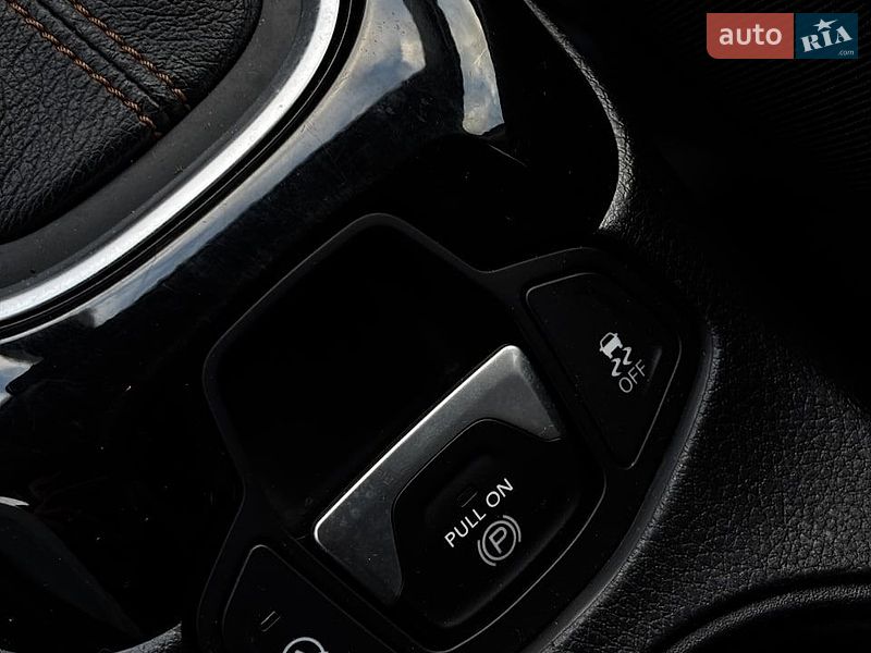 Внедорожник / Кроссовер Jeep Compass 2018 в Белогородке