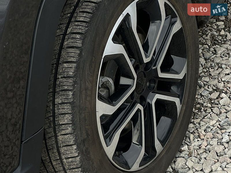 Позашляховик / Кросовер Jeep Compass 2023 в Білогородці
