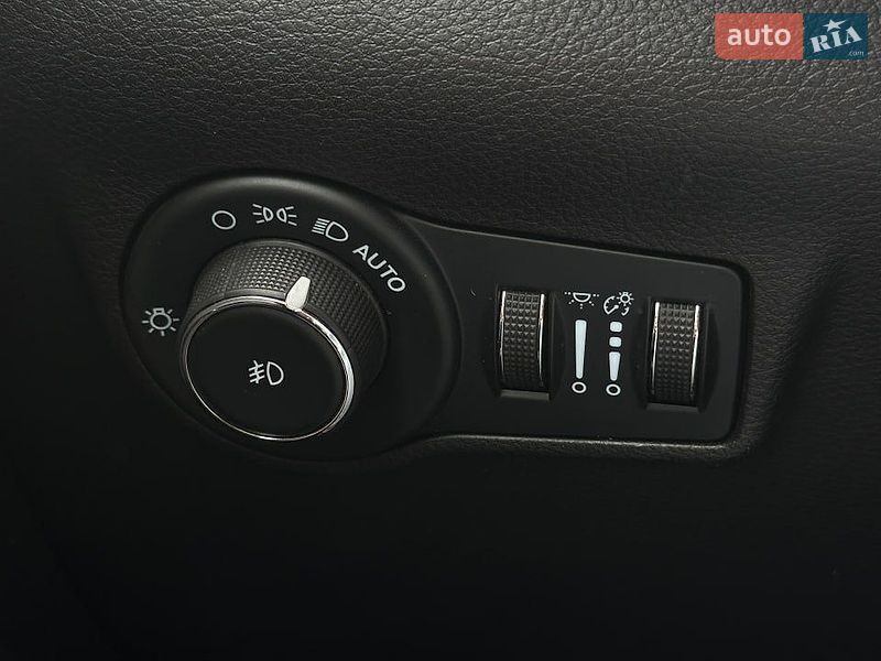 Позашляховик / Кросовер Jeep Compass 2023 в Білогородці
