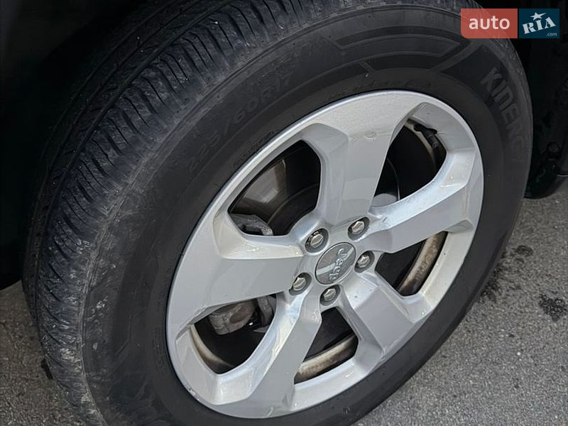 Внедорожник / Кроссовер Jeep Compass 2019 в Киеве