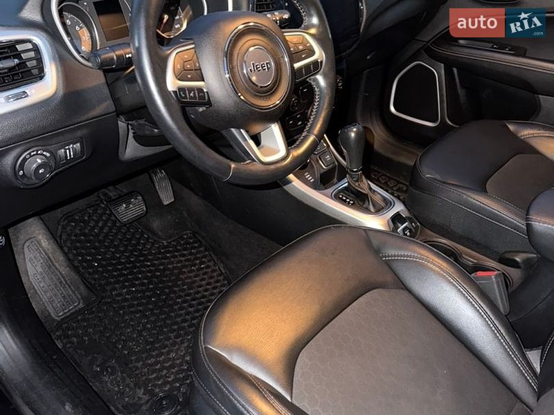 Внедорожник / Кроссовер Jeep Compass 2019 в Киеве