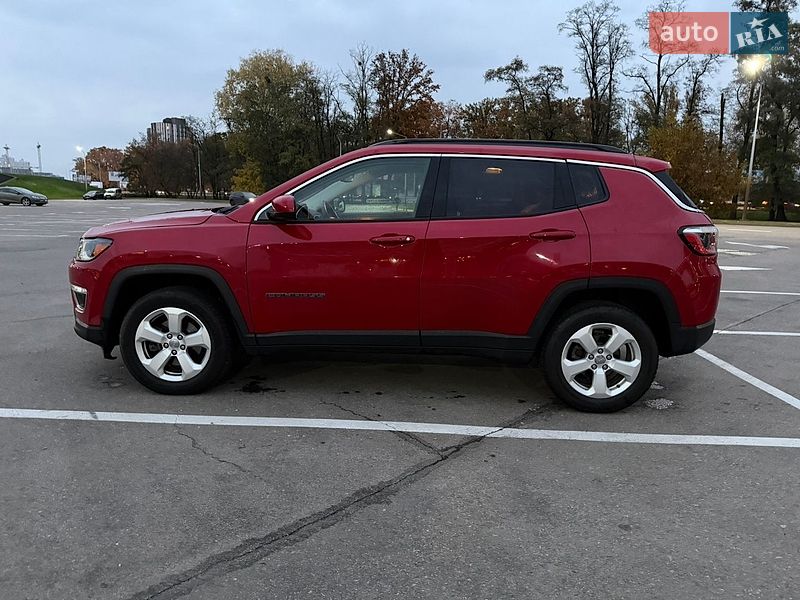 Внедорожник / Кроссовер Jeep Compass 2019 в Киеве