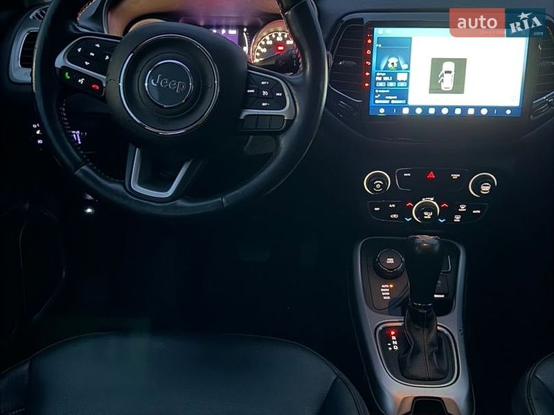 Внедорожник / Кроссовер Jeep Compass 2019 в Киеве