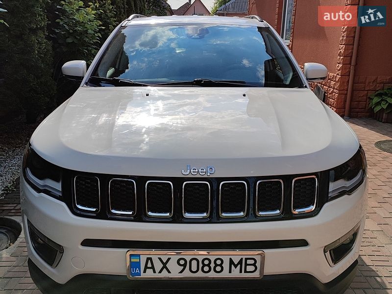 Внедорожник / Кроссовер Jeep Compass 2018 в Виноградове