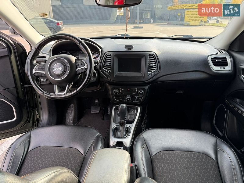 Позашляховик / Кросовер Jeep Compass 2019 в Києві фото 18 Позашляховик / Кросовер Jeep Compass 2019 в Києві